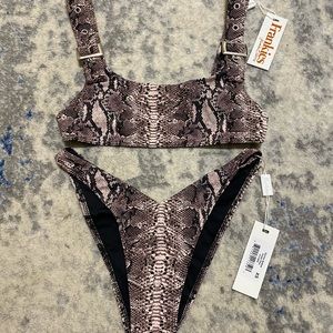Frankies Bikini Stormy set